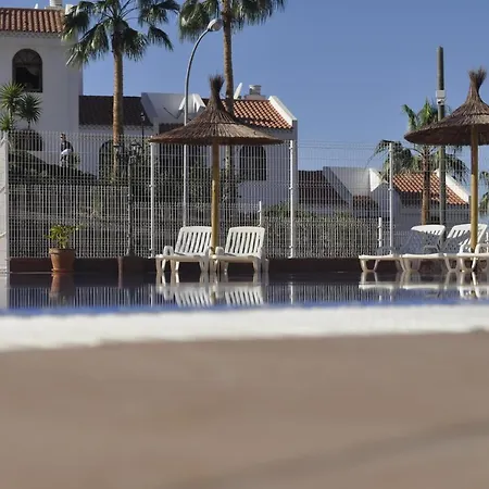 Апартаменты Dreaming Tenerife *