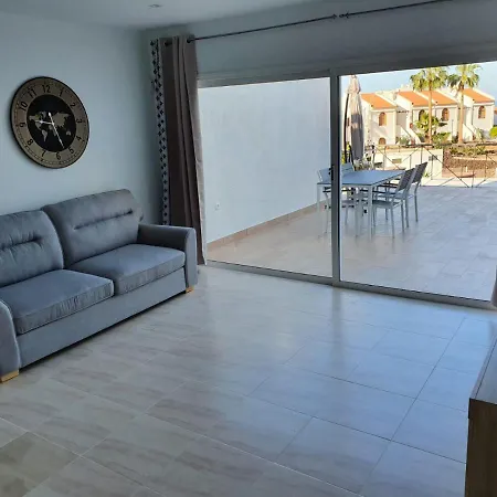 Dreaming Tenerife Апартаменты Адехе